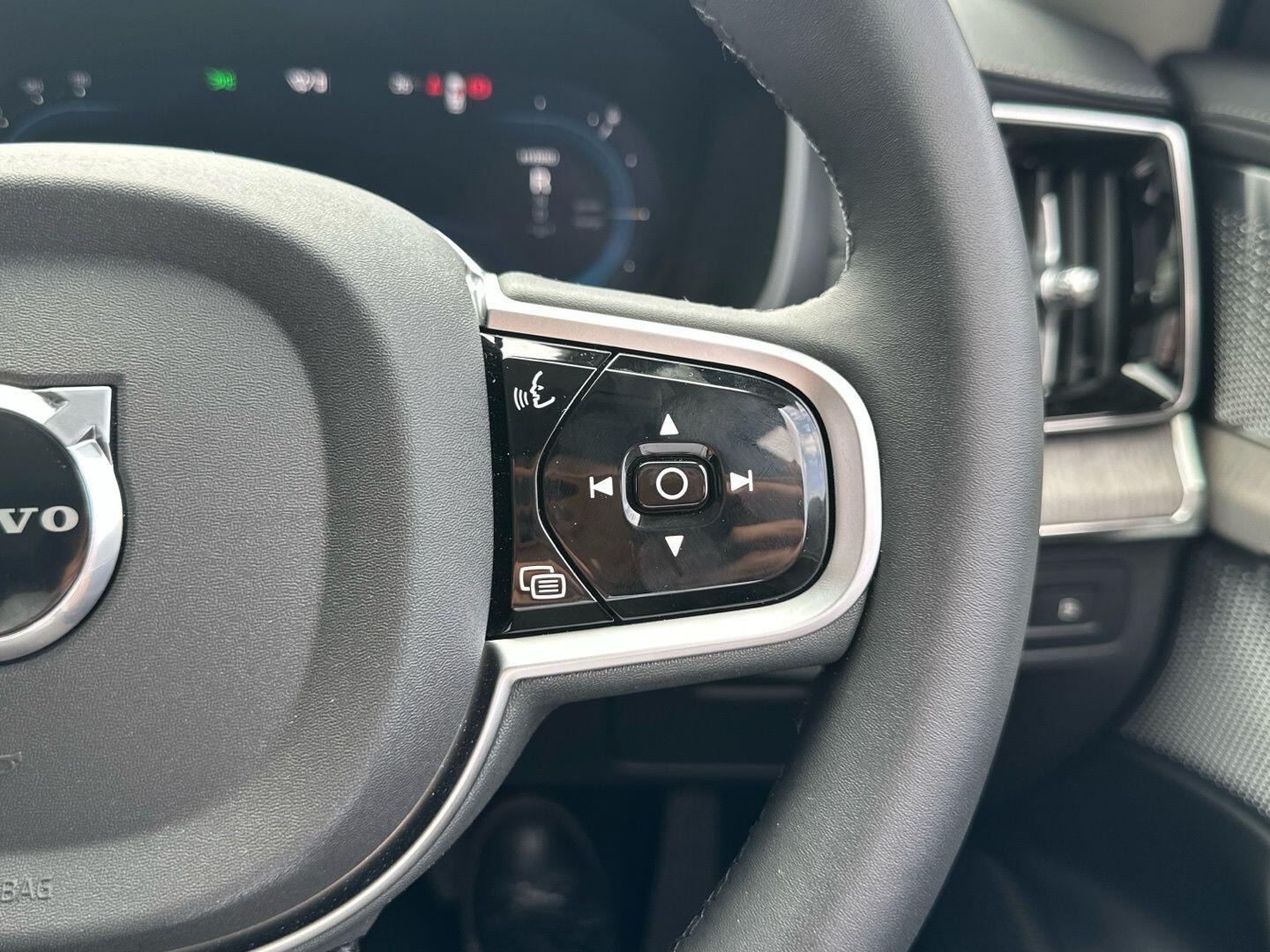 Used Volvo XC90 for sale - 76476649: Photo 10