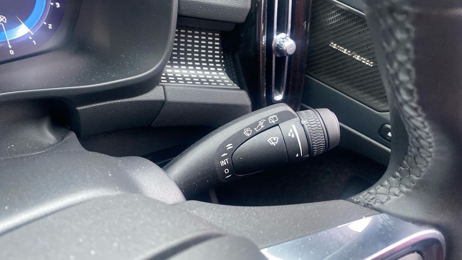 Used Volvo XC40 for sale - 77166725: Photo 22