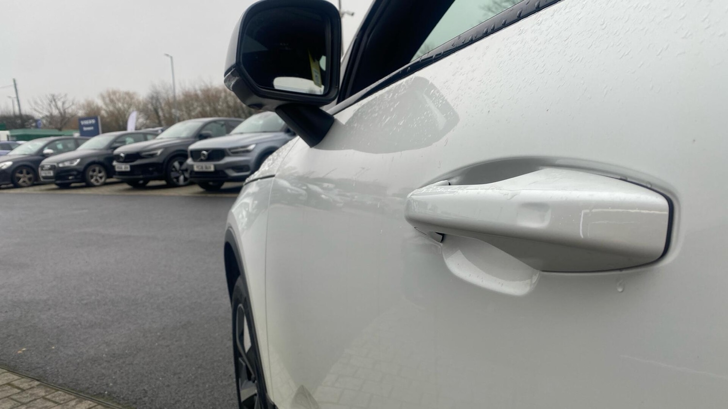 Used Volvo XC40 for sale - 77166725: Photo 39