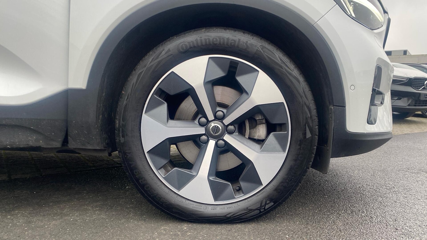 Used Volvo XC40 for sale - 77166725: Photo 9