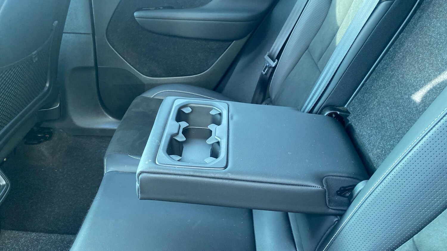 Used Volvo XC40 2020 for sale - 77683582: Photo 33