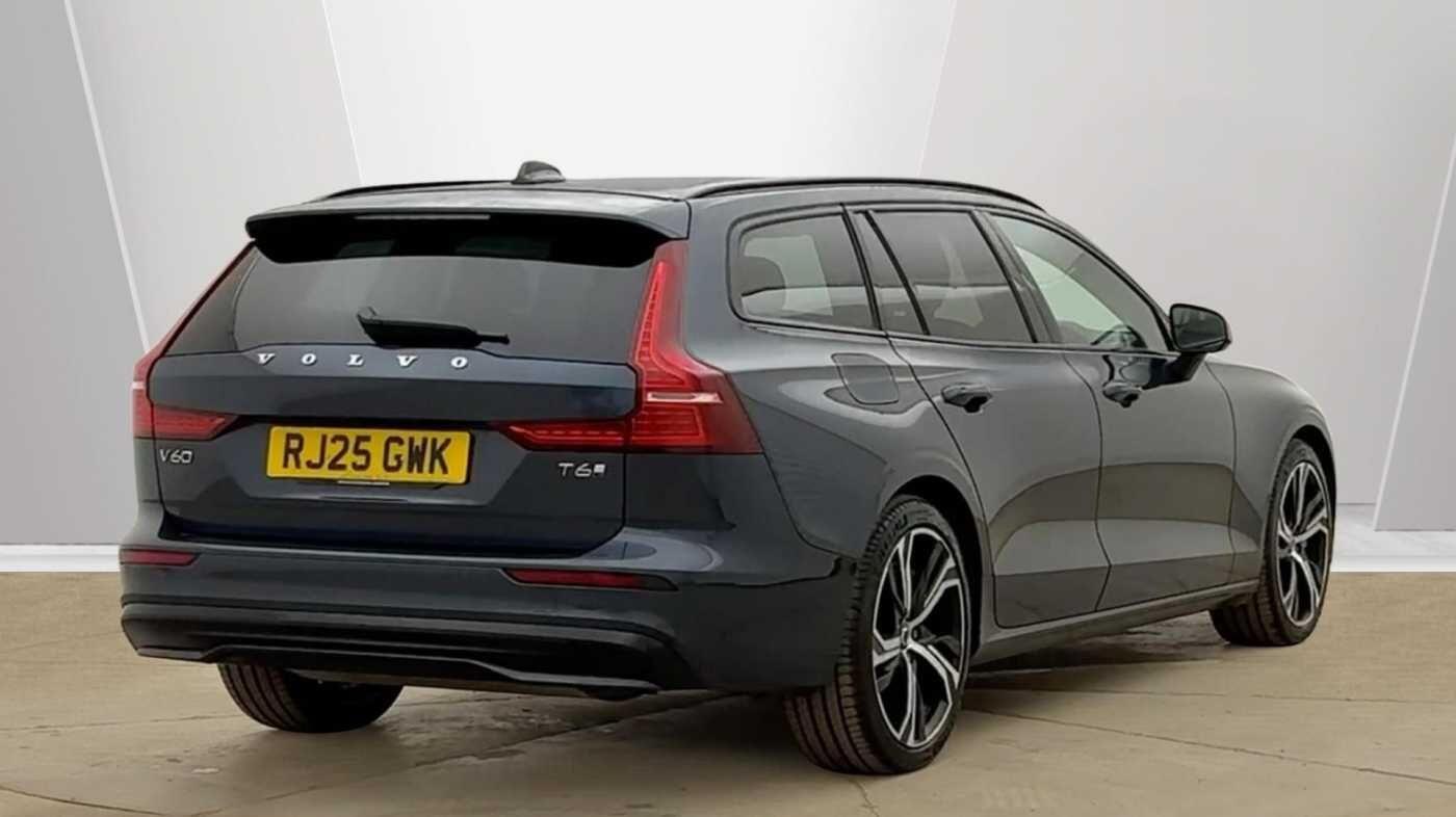 Used Volvo V60 2025 for sale - 78205223: Photo 3