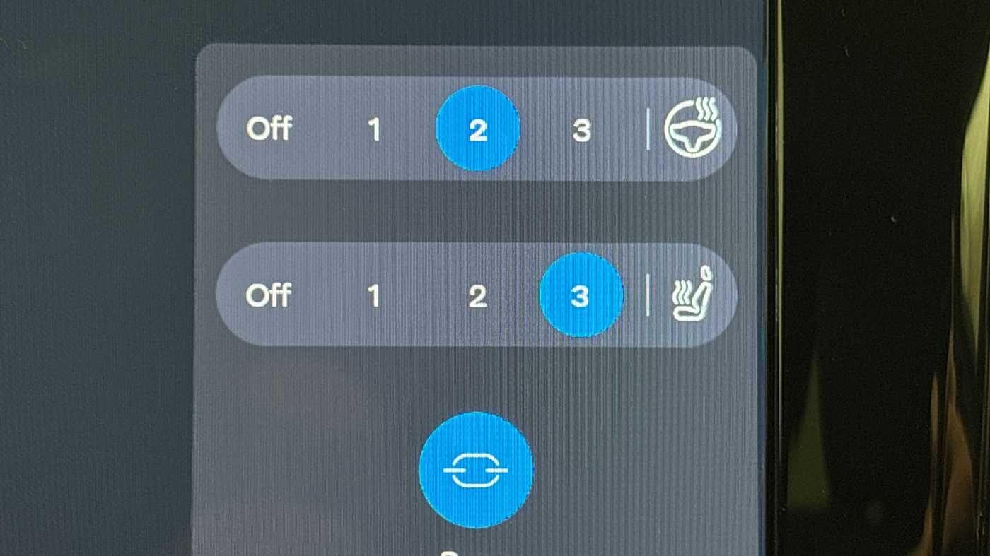 Used Volvo V60 2025 for sale - 78205223: Photo 40