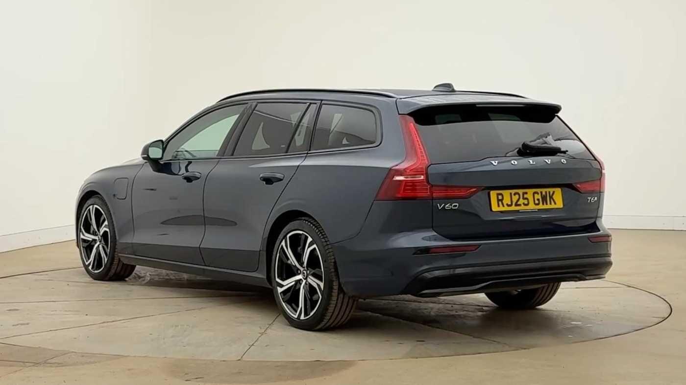 Used Volvo V60 2025 for sale - 78205223: Photo 5