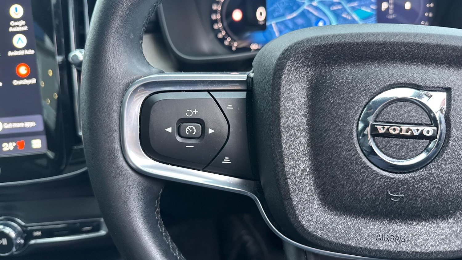 Used Volvo XC40 2025 for sale - 78220026: Photo 21