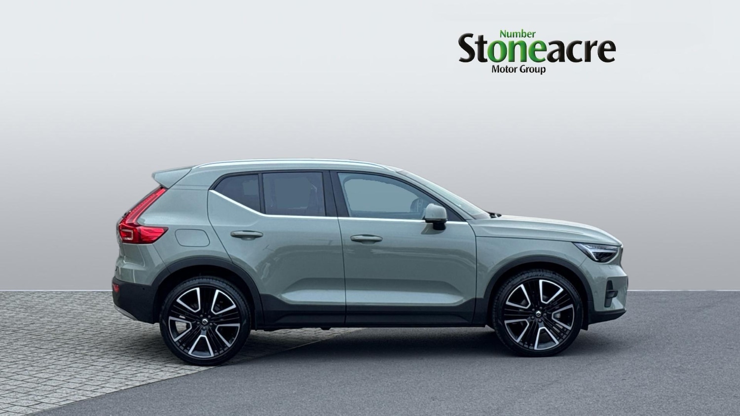 Used Volvo XC40 2025 for sale - 78220026: Photo 3