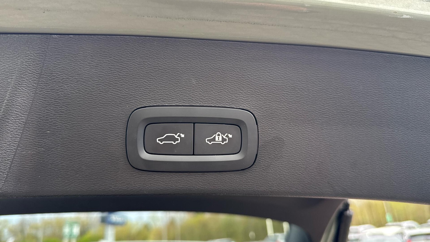 Used Volvo XC40 2025 for sale - 78220026: Photo 35