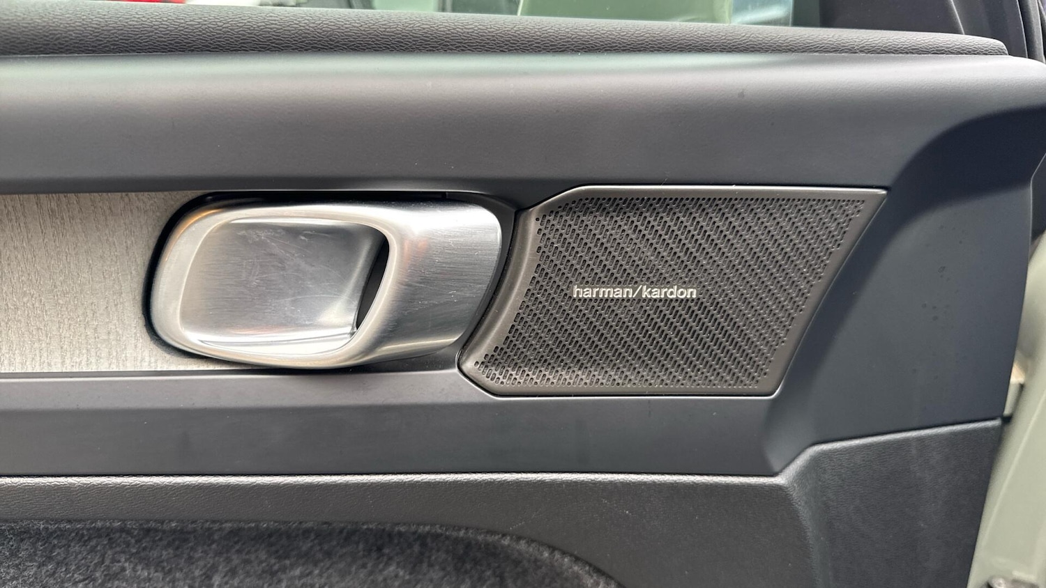 Used Volvo XC40 2025 for sale - 78220026: Photo 39