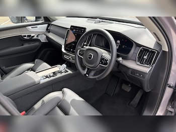 Used Volvo XC90 2025 for sale - 78902323: Photo
