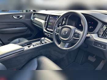 Used Volvo XC60 2023 for sale - 75990662: Photo