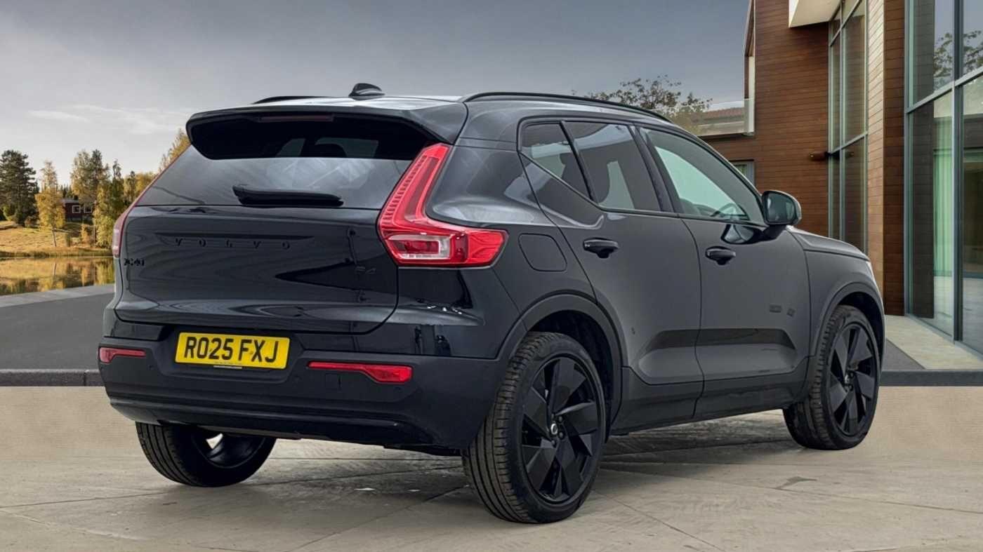 Used Volvo XC40 2025 for sale - 77091411: Photo 4