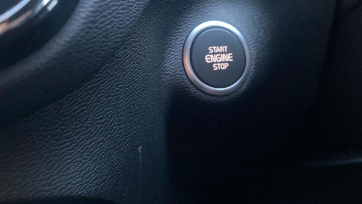 Used Volvo XC40 2021 for sale - 77203924: Photo 26