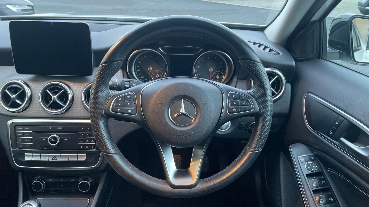 Used Mercedes-Benz GLA 2019 for sale - 77524413: Photo 10