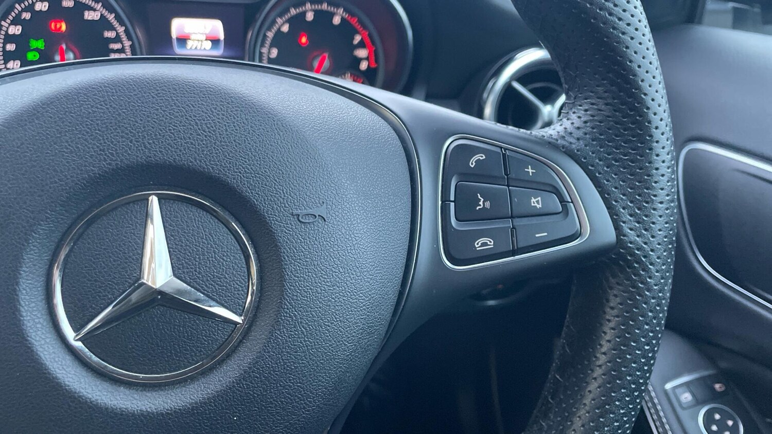 Used Mercedes-Benz GLA 2019 for sale - 77524413: Photo 22