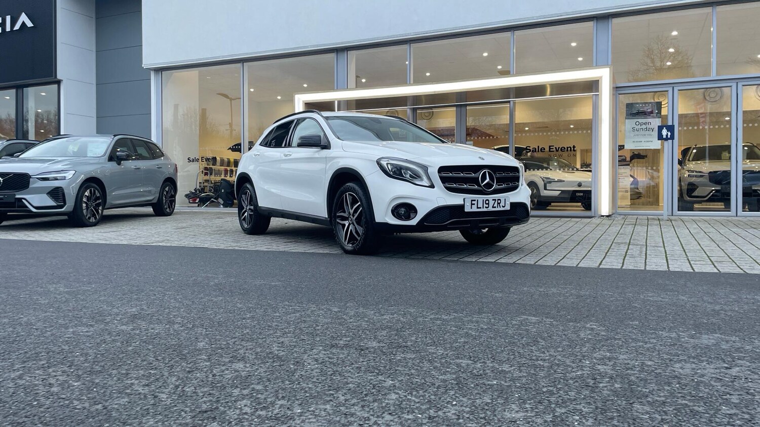 Used Mercedes-Benz GLA 2019 for sale - 77524413: Photo 37