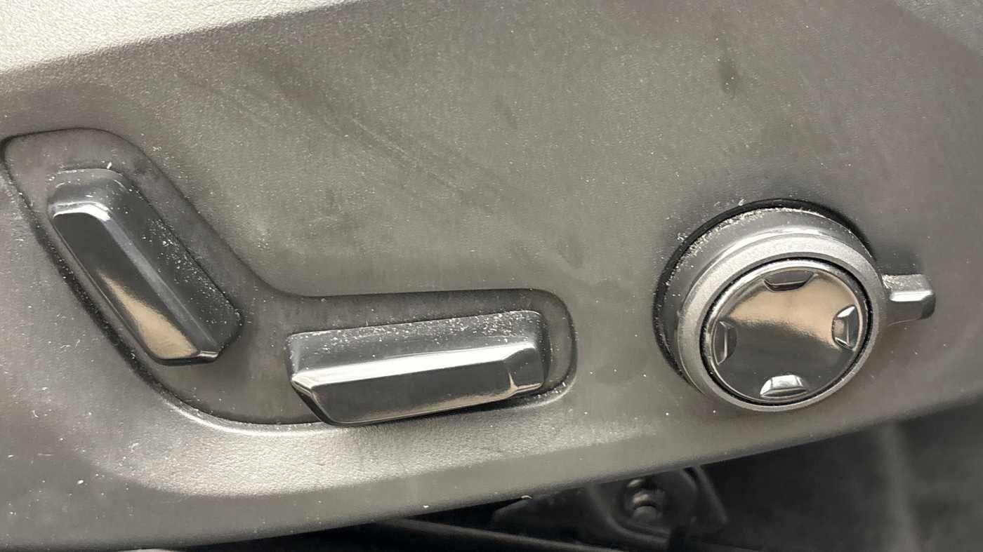 Used Volvo XC60 2025 for sale - 77091412: Photo 29