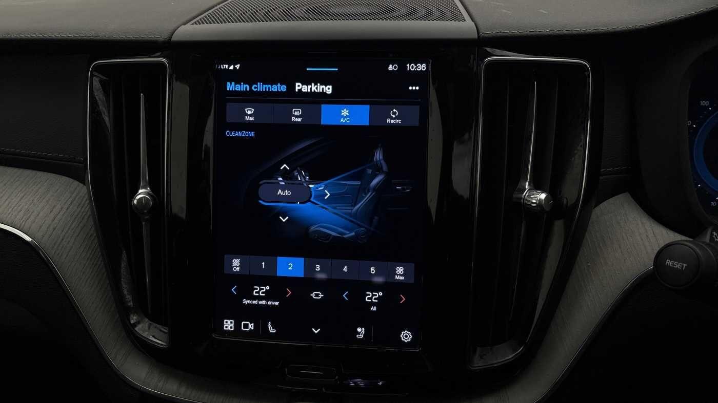 Used Volvo XC60 2025 for sale - 77091412: Photo 40