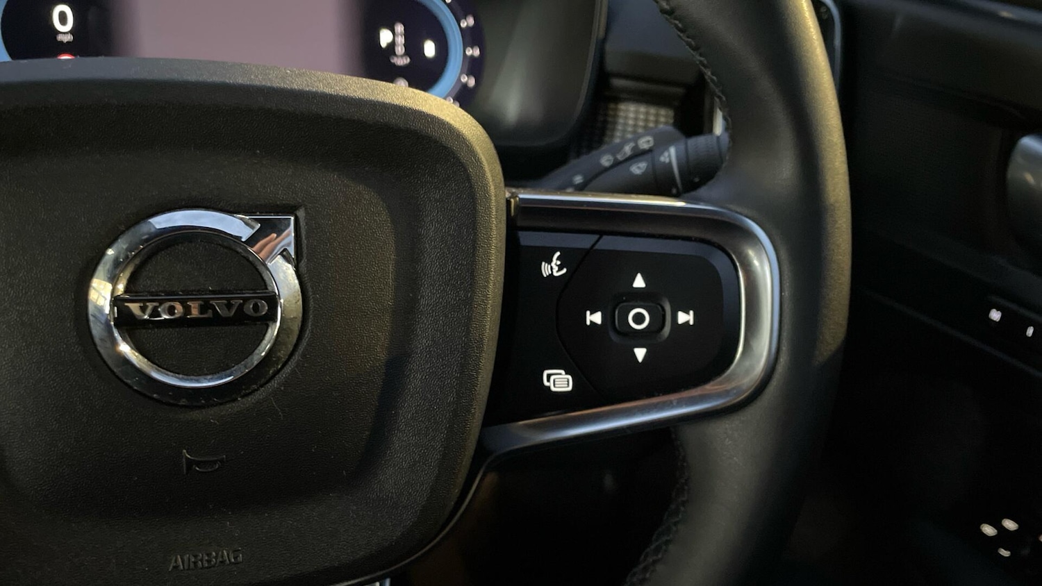 Used Volvo XC40 2022 for sale - 77060194: Photo 22