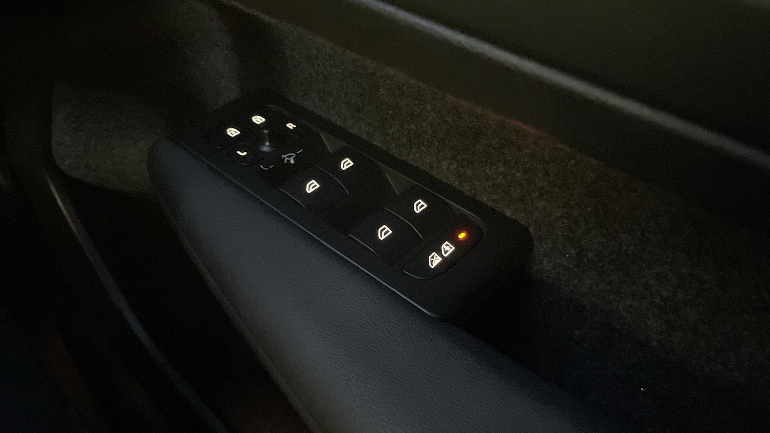 Used Volvo XC40 2022 for sale - 77060194: Photo 24