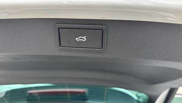 Used Skoda Karoq 2024 for sale - 76137184: Photo 33