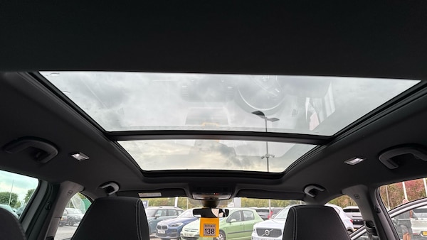 Used Skoda Karoq 2024 for sale - 76137184: Photo 35