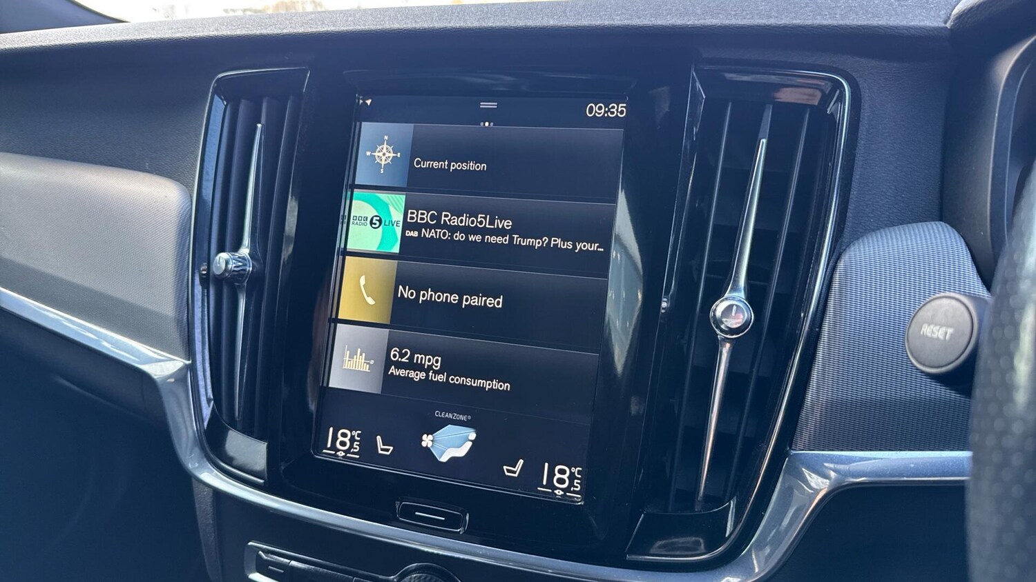 Used Volvo S90 2017 for sale - 78170561: Photo 17