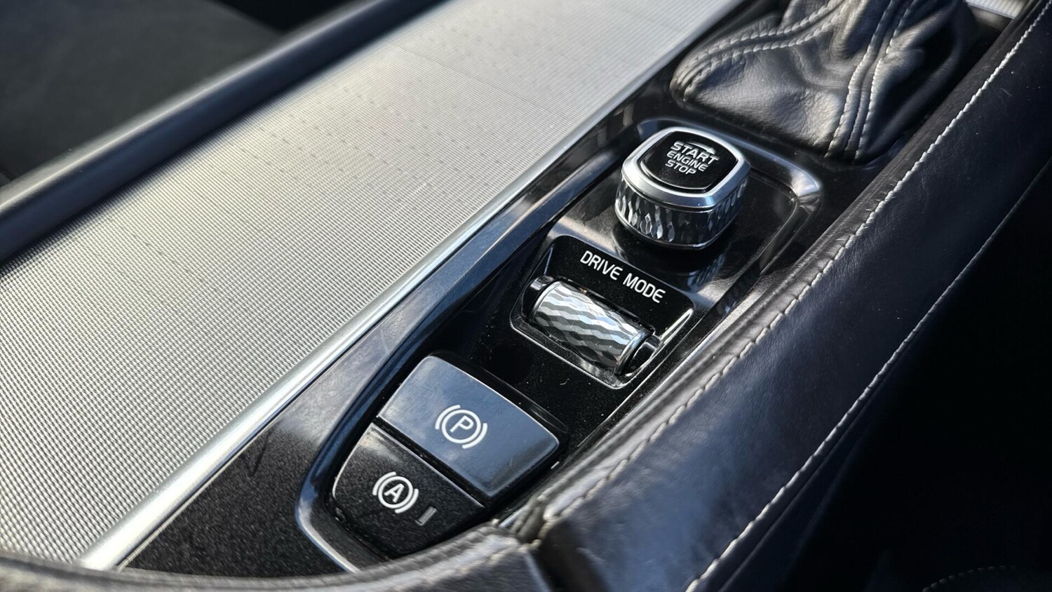 Used Volvo S90 2017 for sale - 78170561: Photo 27