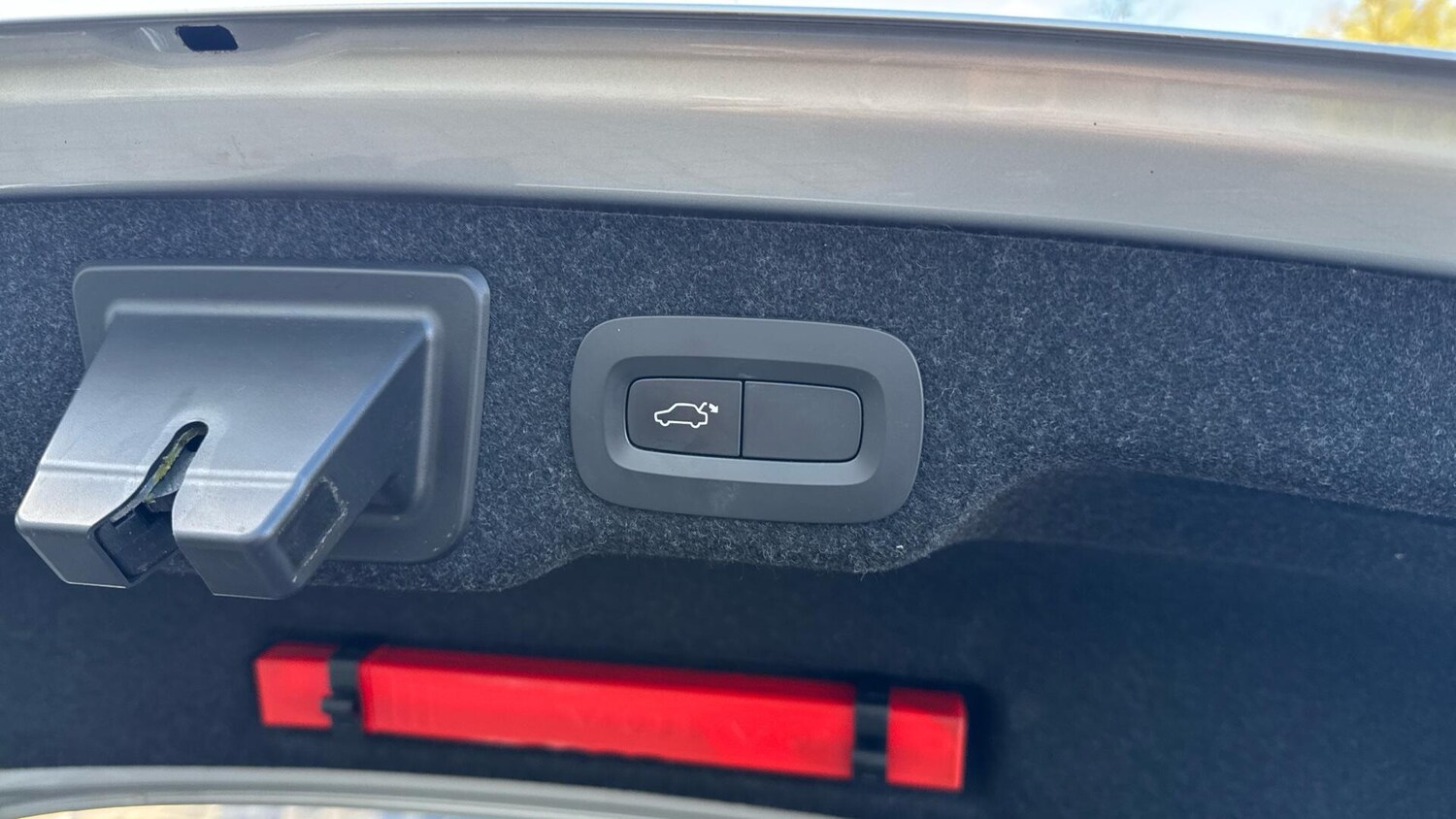 Used Volvo S90 2017 for sale - 78170561: Photo 35