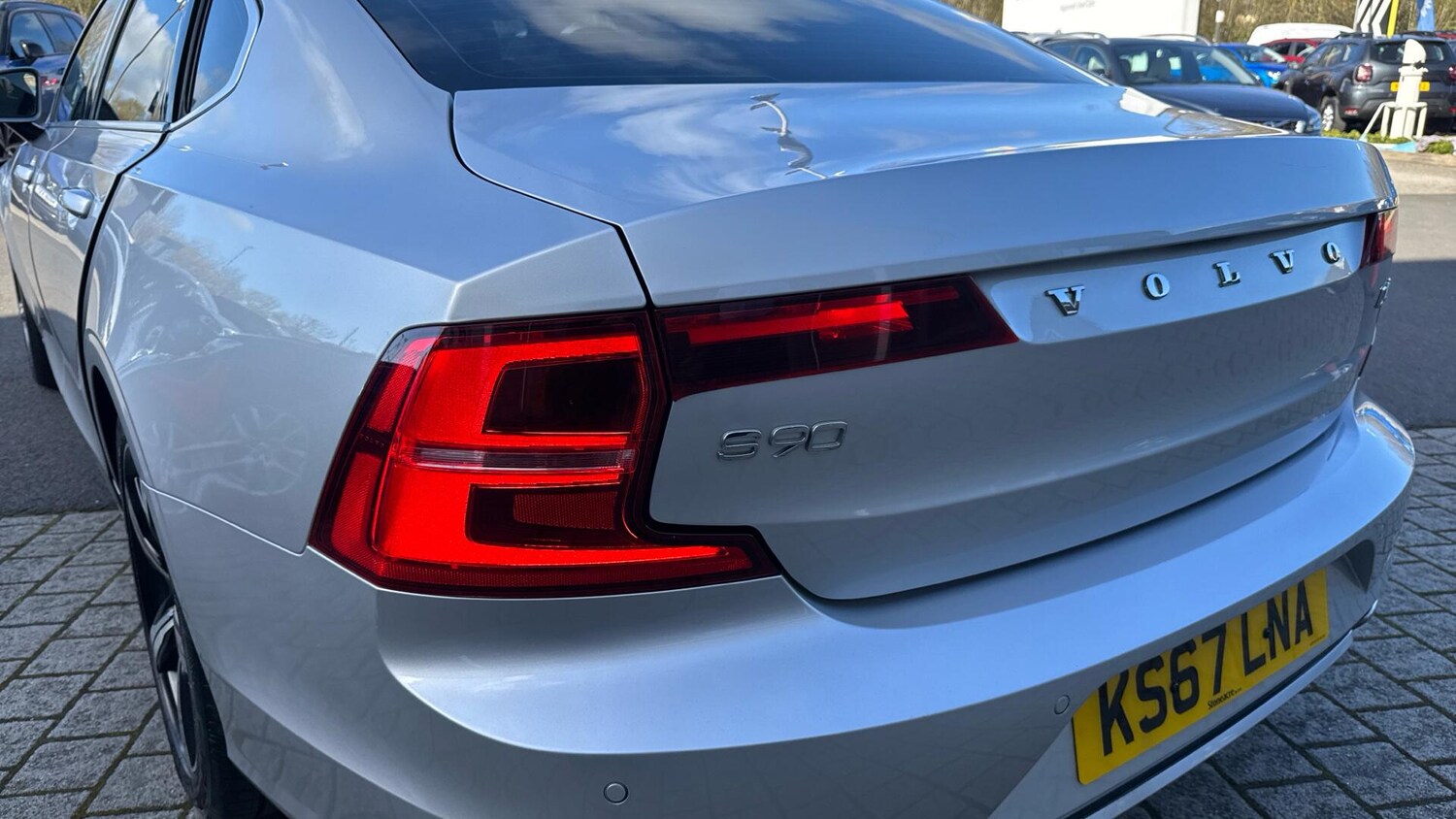 Used Volvo S90 2017 for sale - 78170561: Photo 38