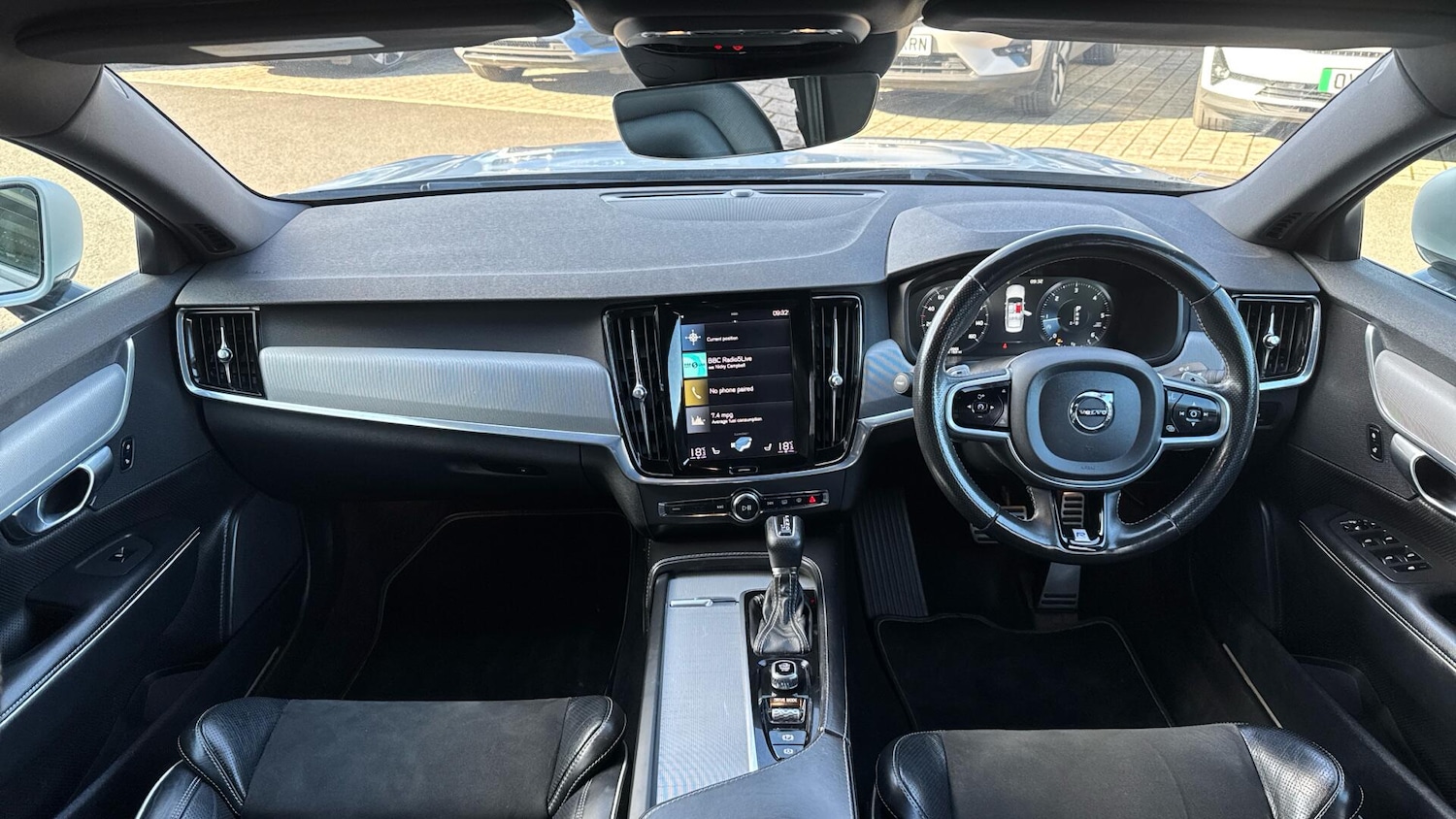 Used Volvo S90 2017 for sale - 78170561: Photo 5