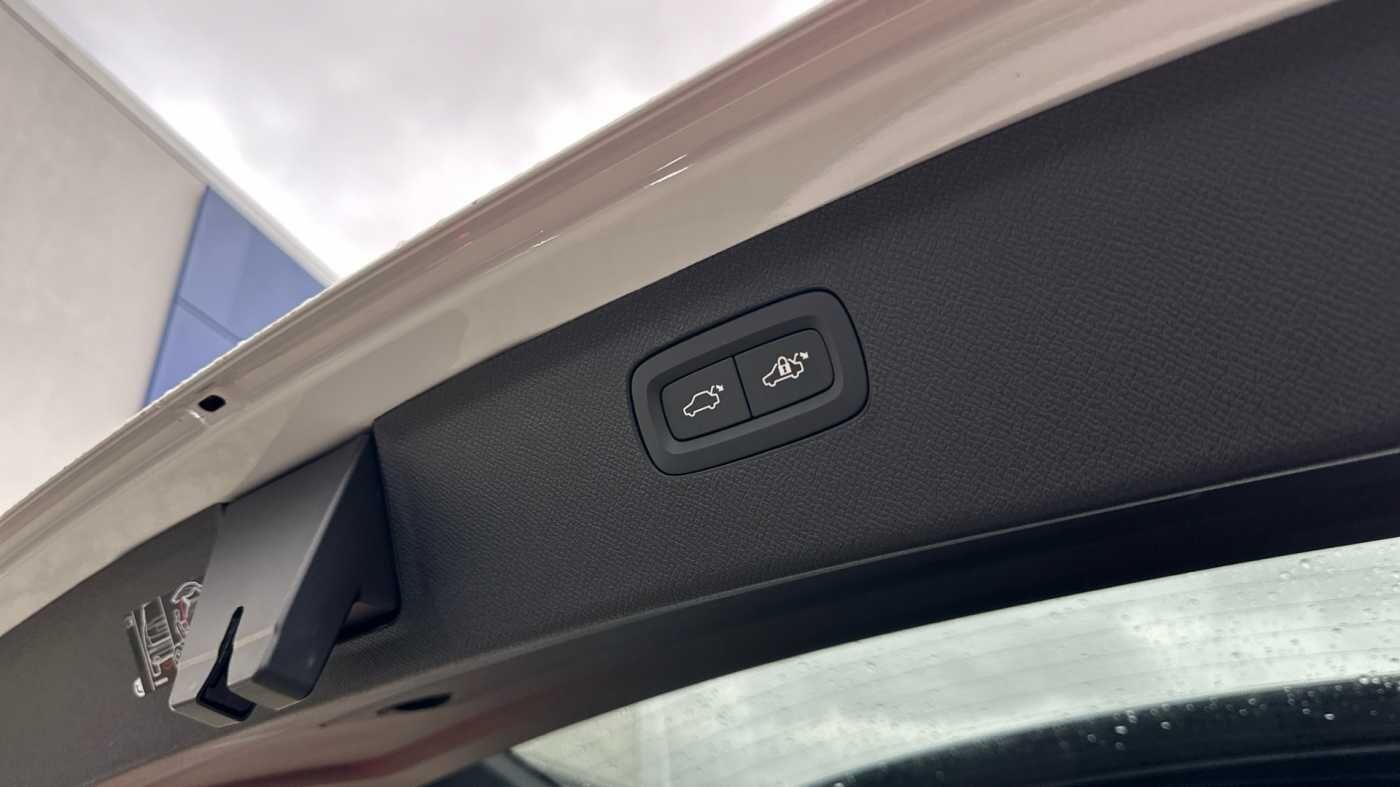 Used Volvo XC90 2025 for sale - 77290758: Photo 14