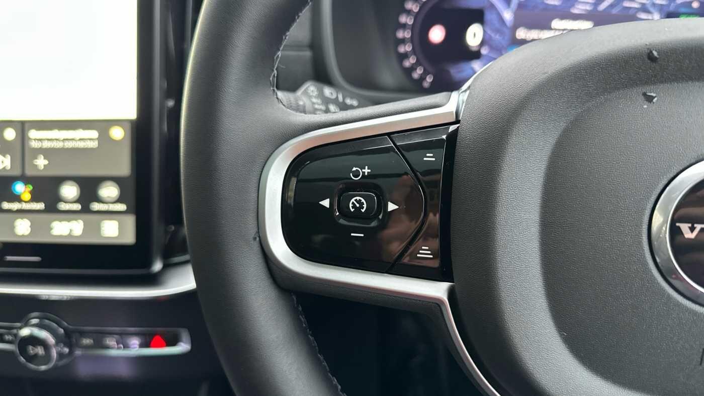 Used Volvo XC90 2025 for sale - 77290758: Photo 16