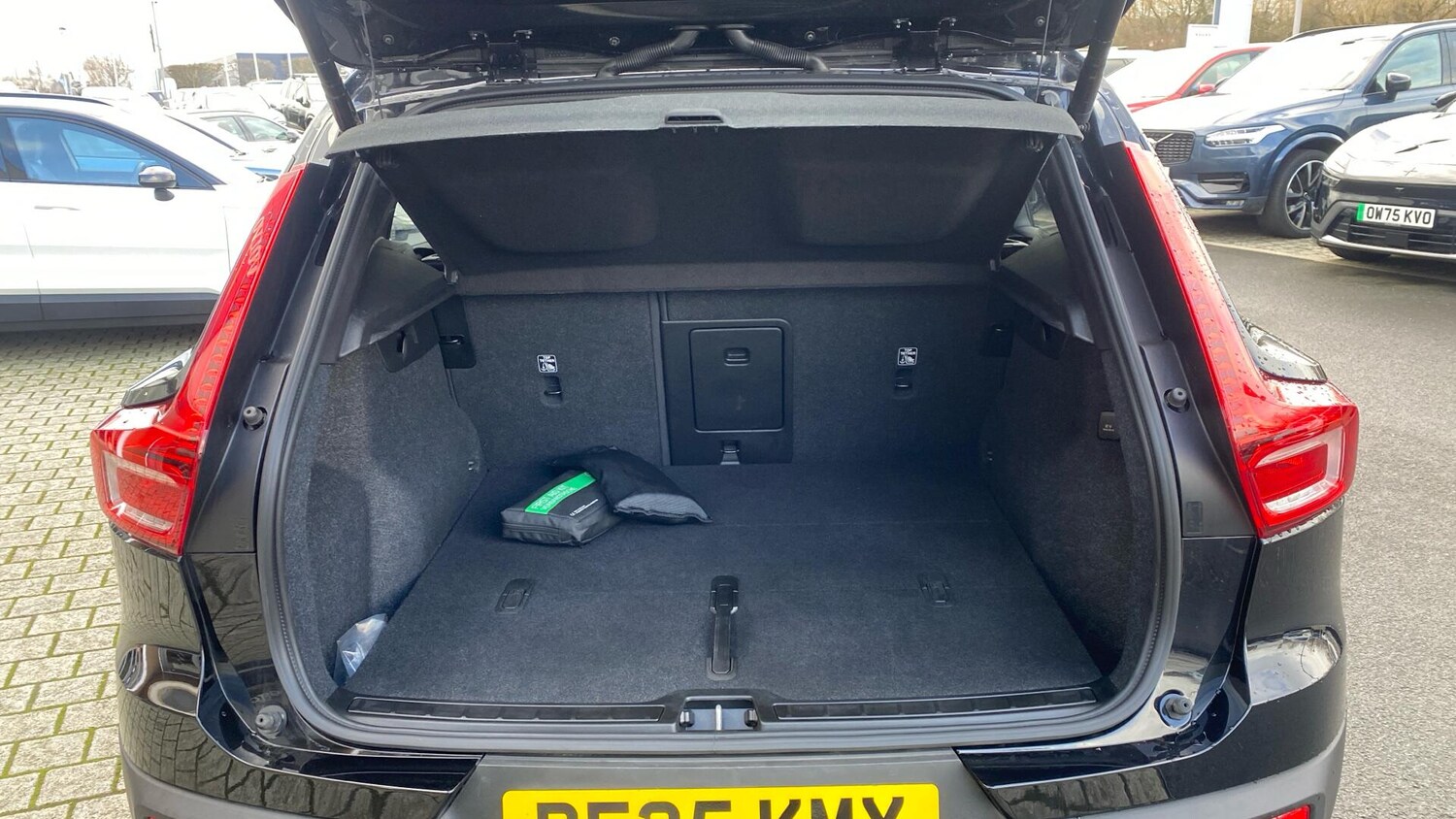 Used Volvo XC40 for sale - 77671799: Photo 13