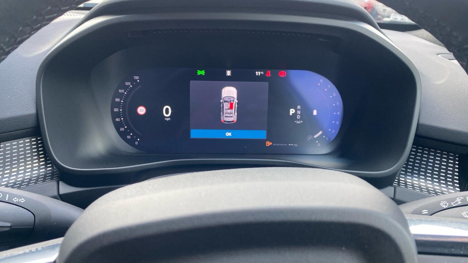 Used Volvo XC40 for sale - 77671799: Photo 17