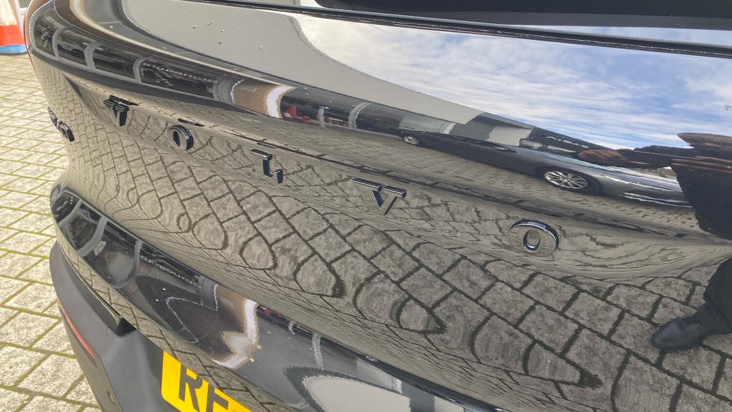 Used Volvo XC40 for sale - 77671799: Photo 37