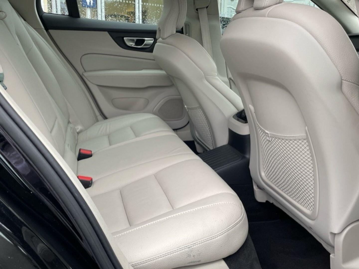 Used Volvo V60 2022 for sale - 76849957: Photo 15