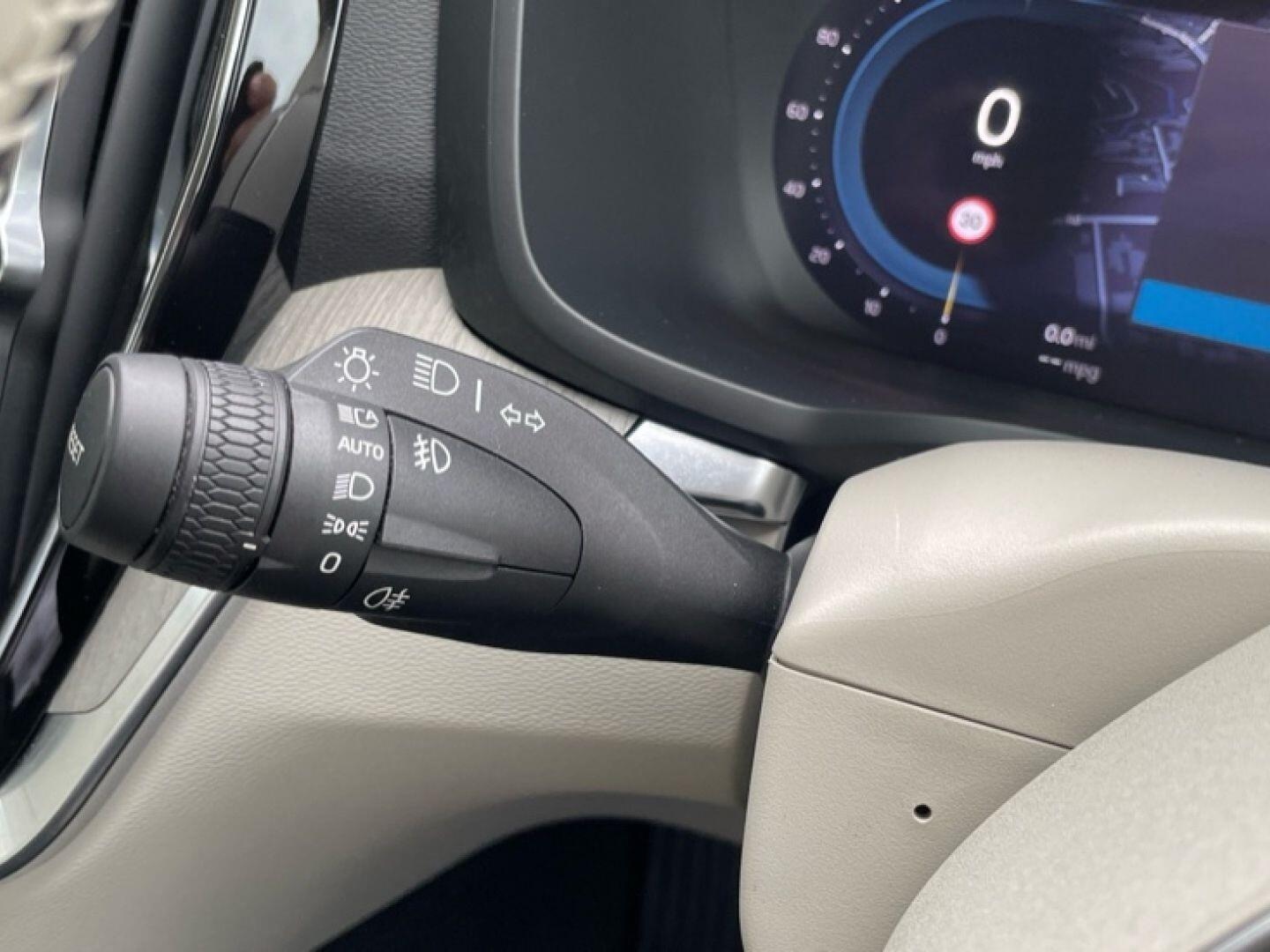 Used Volvo V60 2022 for sale - 76849957: Photo 26