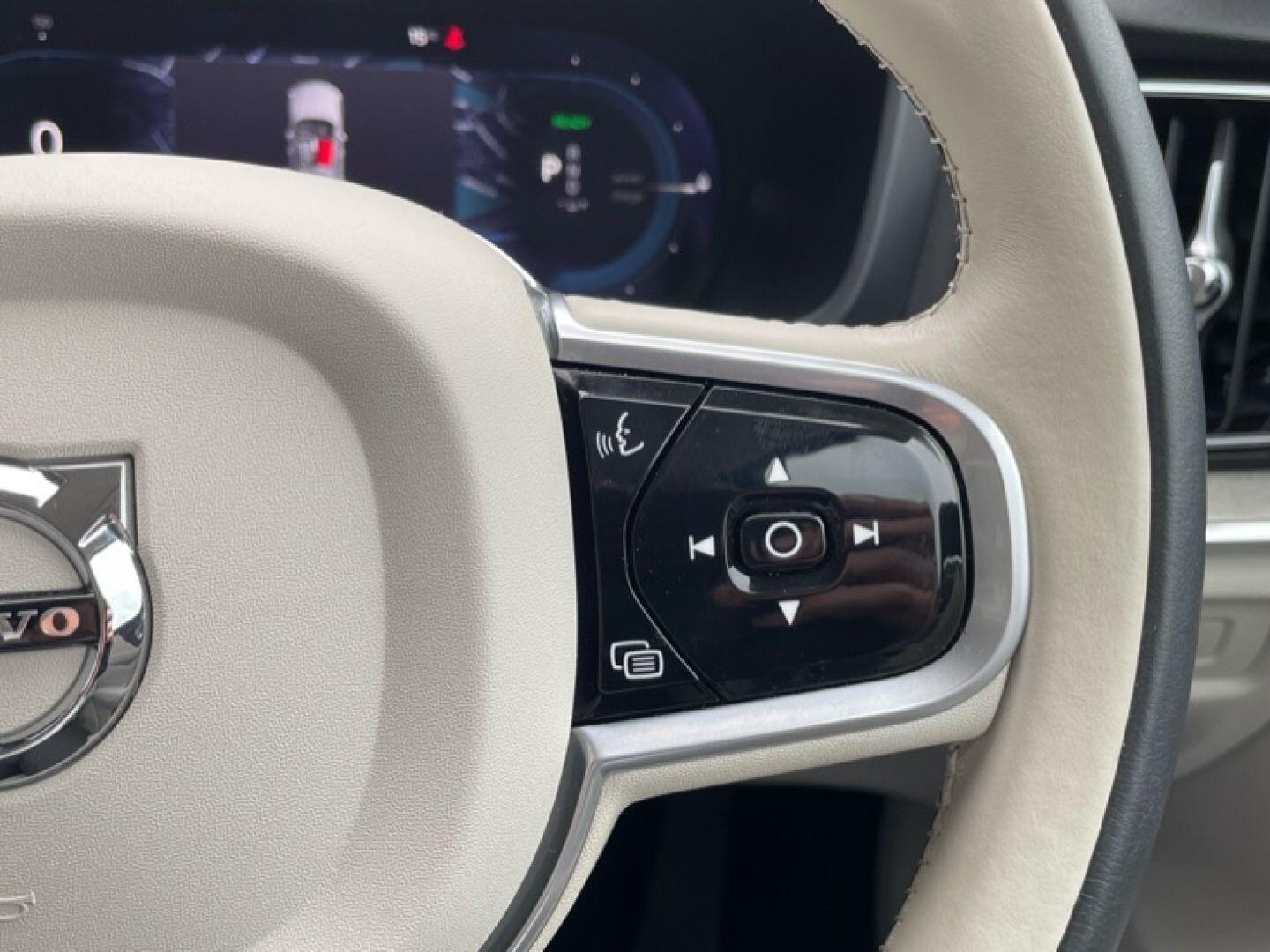 Used Volvo V60 2022 for sale - 76849957: Photo 28