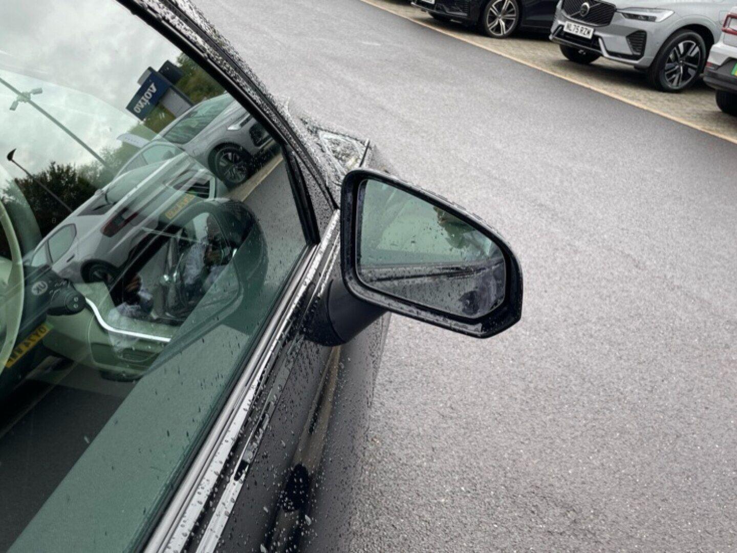 Used Volvo V60 2022 for sale - 76849957: Photo 38