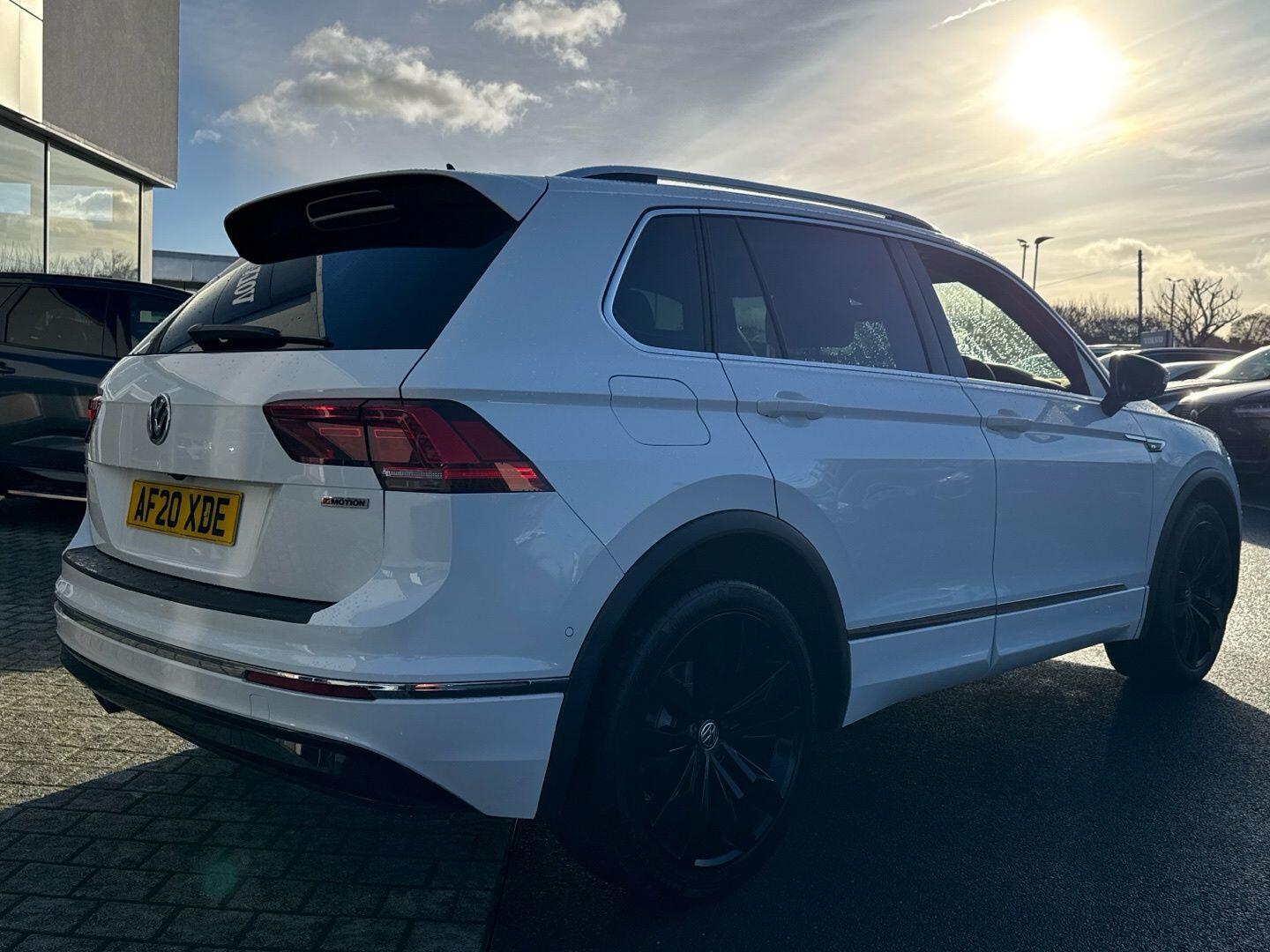 Used Volkswagen Tiguan 2020 for sale - 77175016: Photo 2