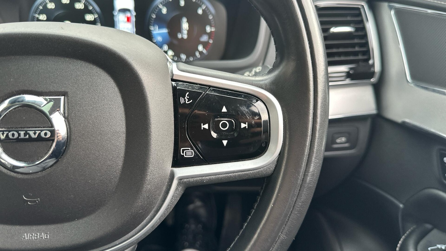 Used Volvo XC90 2017 for sale - 77658389: Photo 22