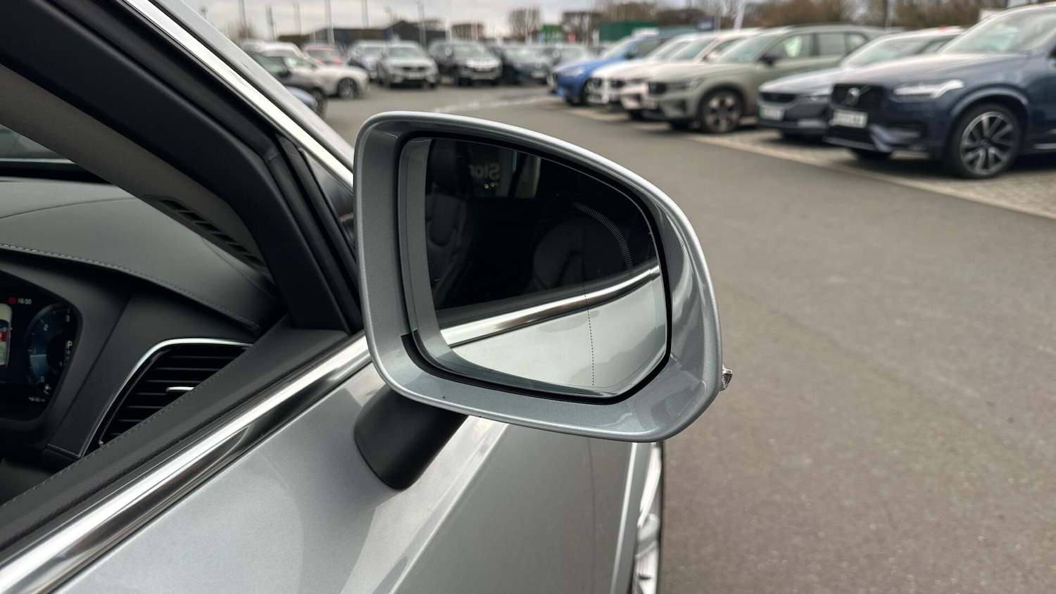 Used Volvo XC90 2017 for sale - 77658389: Photo 32