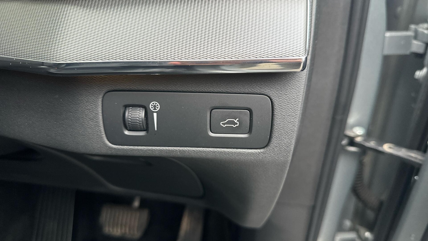 Used Volvo XC90 2017 for sale - 77658389: Photo 35