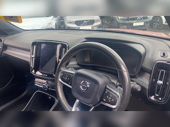 Used Volvo XC40 2019 for sale - 78809157: Photo