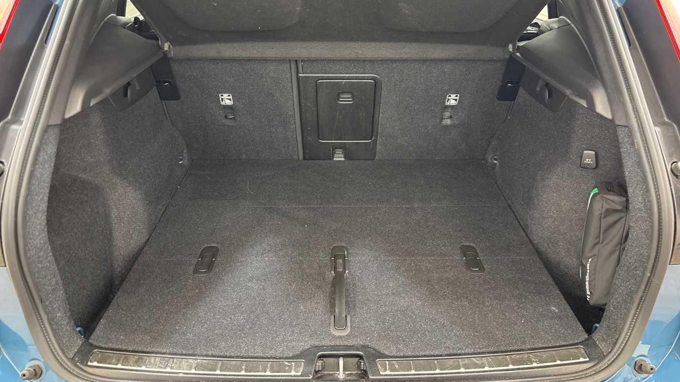 Used Volvo XC40 2024 for sale - 76825048: Photo 15