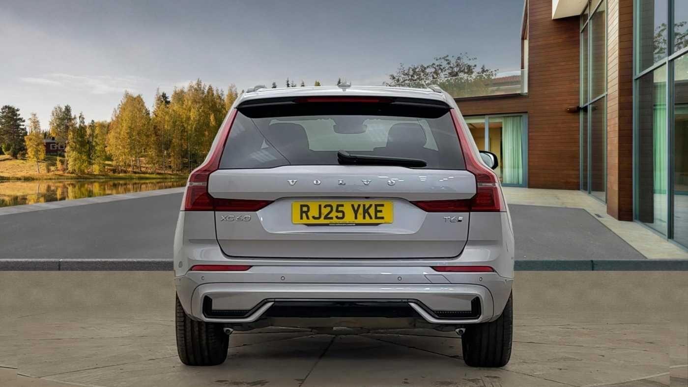 Used Volvo XC60 2025 for sale - 77278920: Photo 4