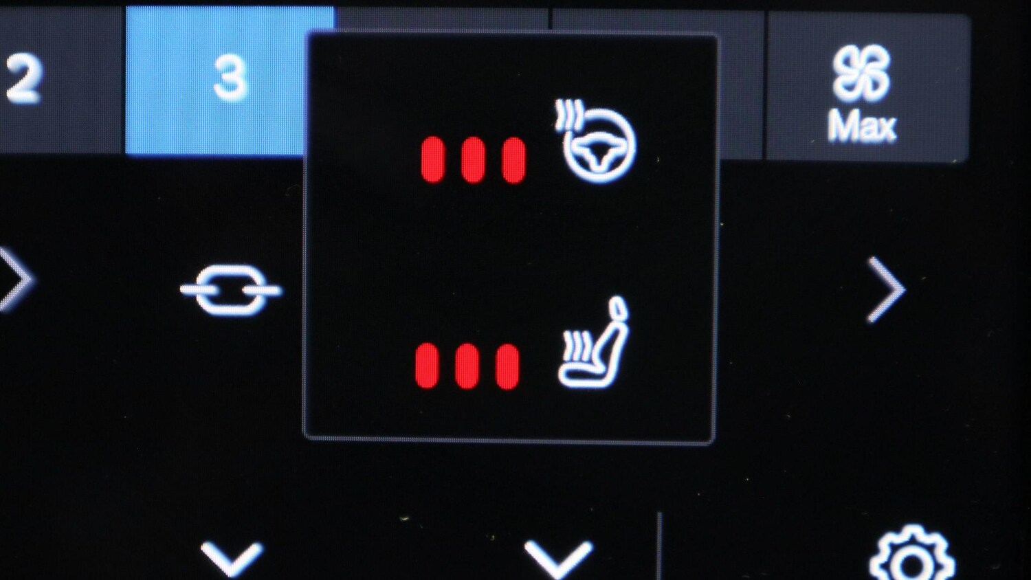 Used Volvo XC40 2024 for sale - 77439861: Photo 38