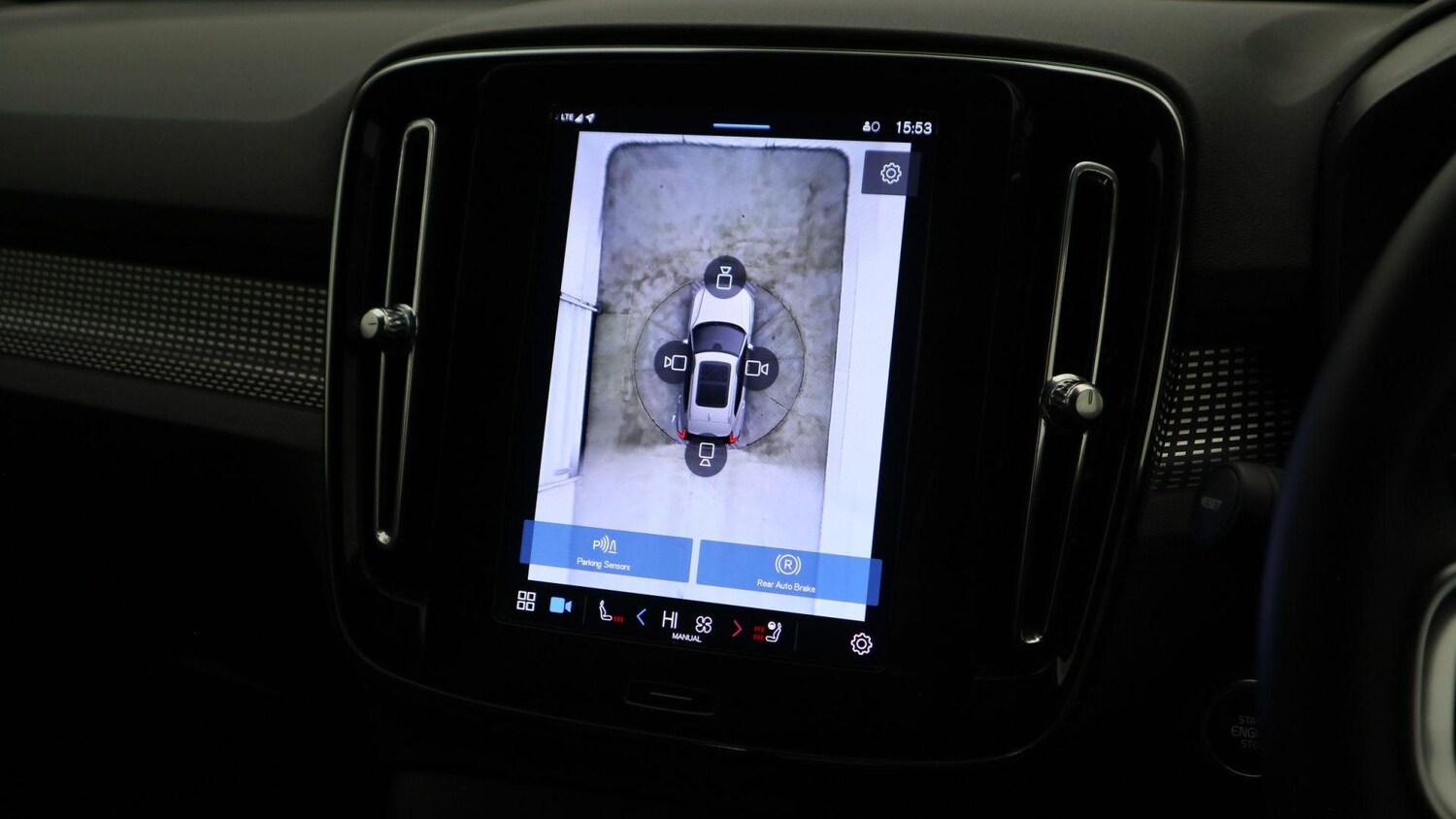 Used Volvo XC40 2024 for sale - 77439861: Photo 39