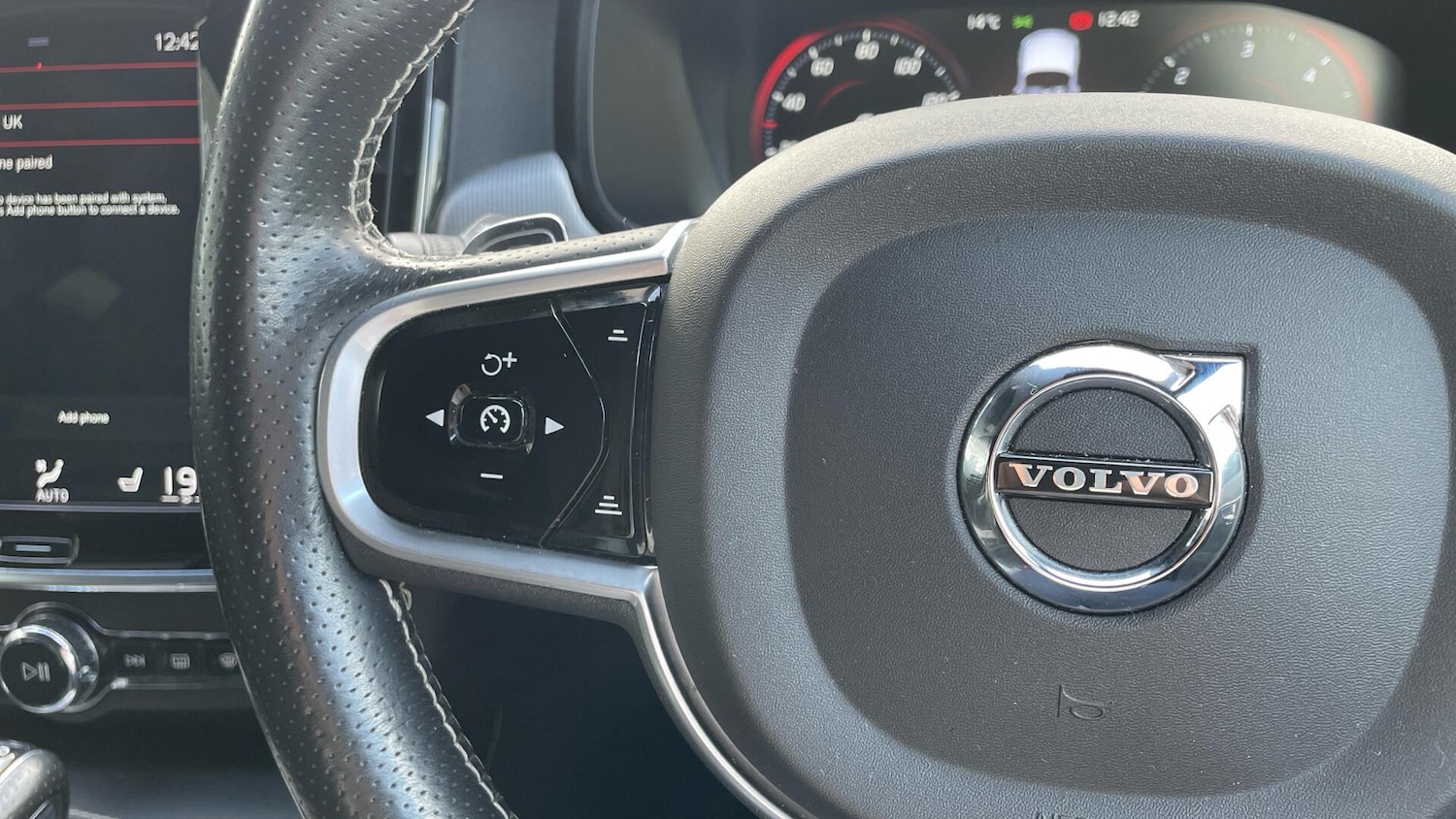 Used Volvo V90 2018 for sale - 76137904: Photo 21