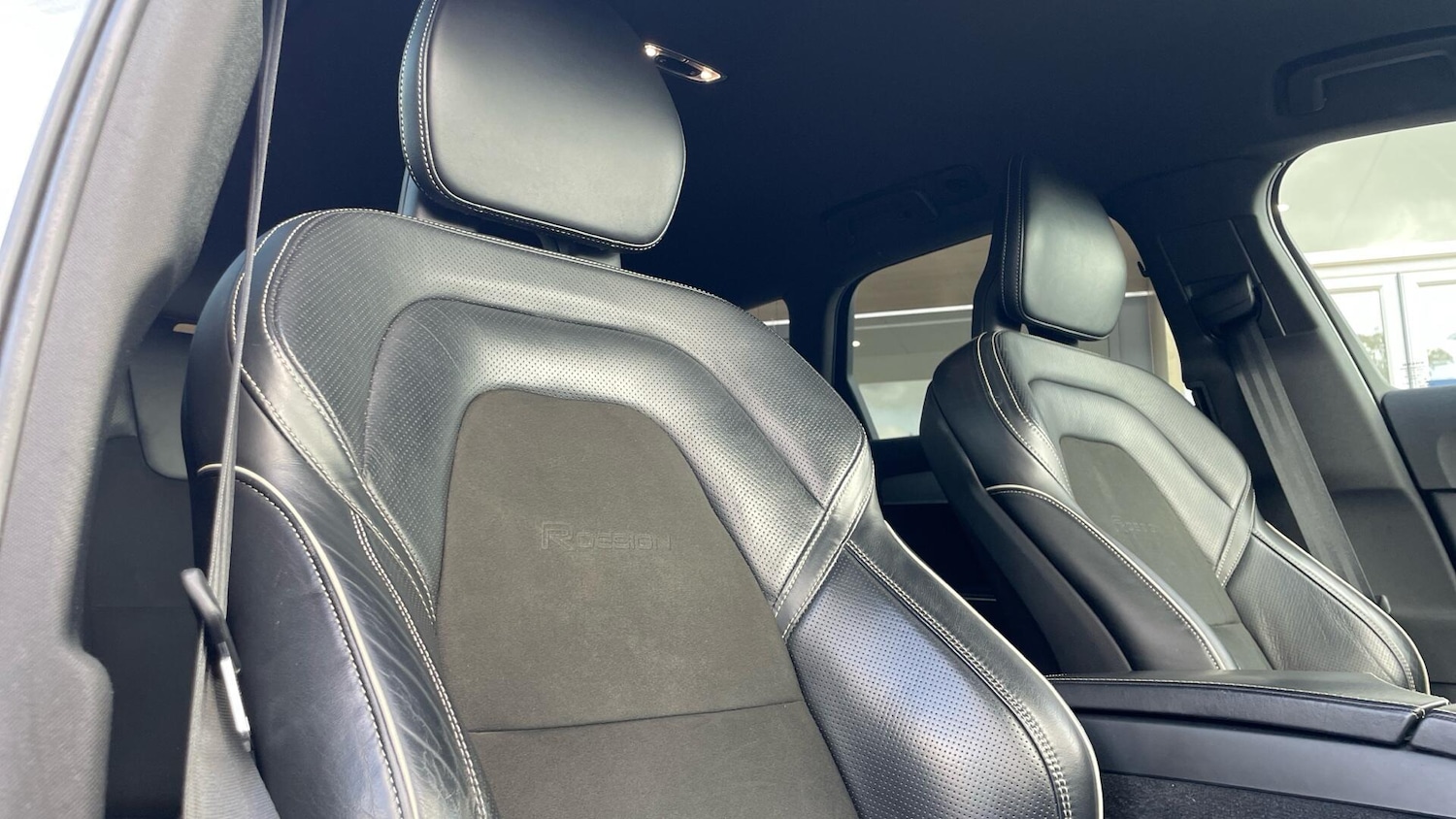 Used Volvo V90 2018 for sale - 76137904: Photo 31